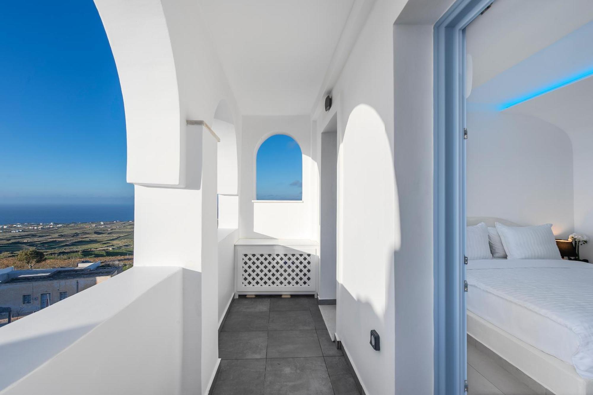 Sole D'Oro Luxury Suites Иа Стая снимка