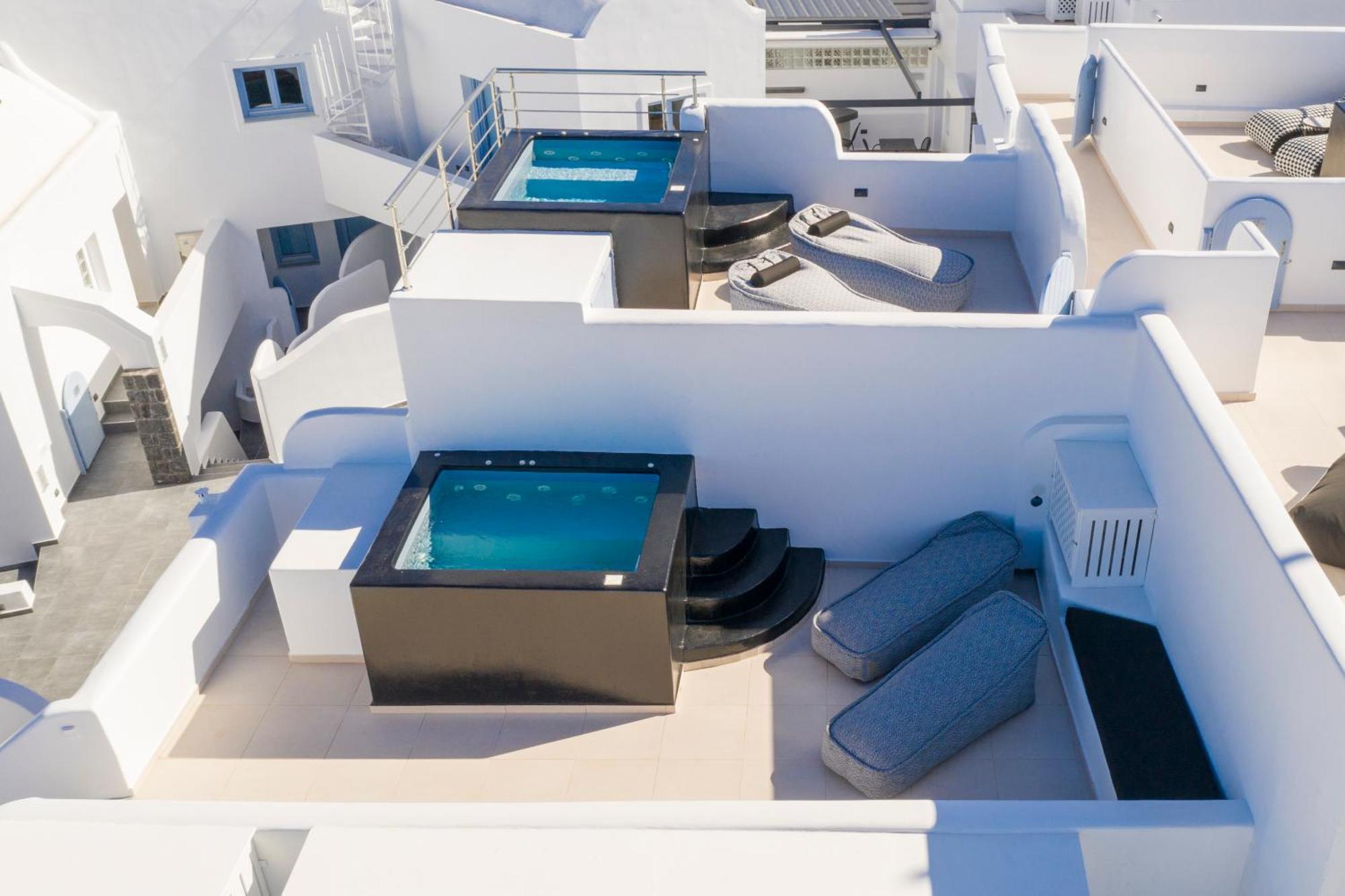 Sole D'Oro Luxury Suites Иа Стая снимка