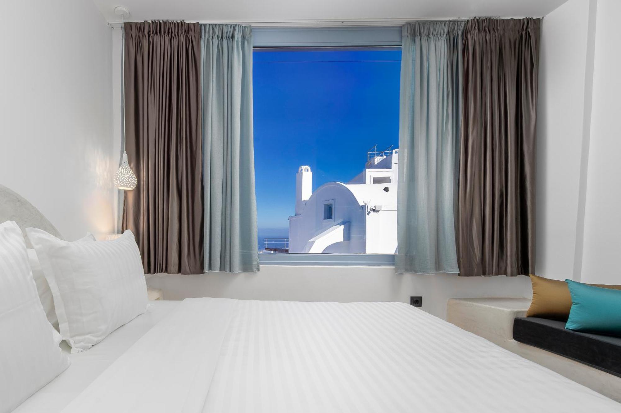 Sole D'Oro Luxury Suites Иа Стая снимка