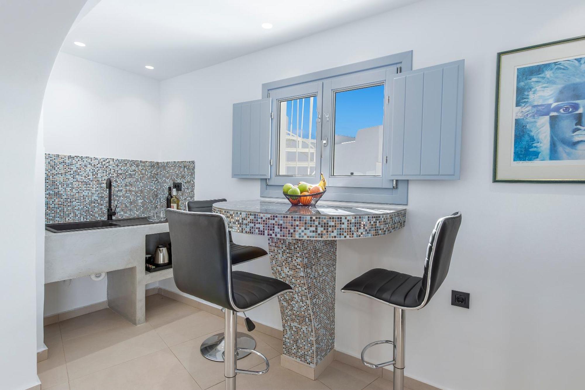 Sole D'Oro Luxury Suites Иа Стая снимка