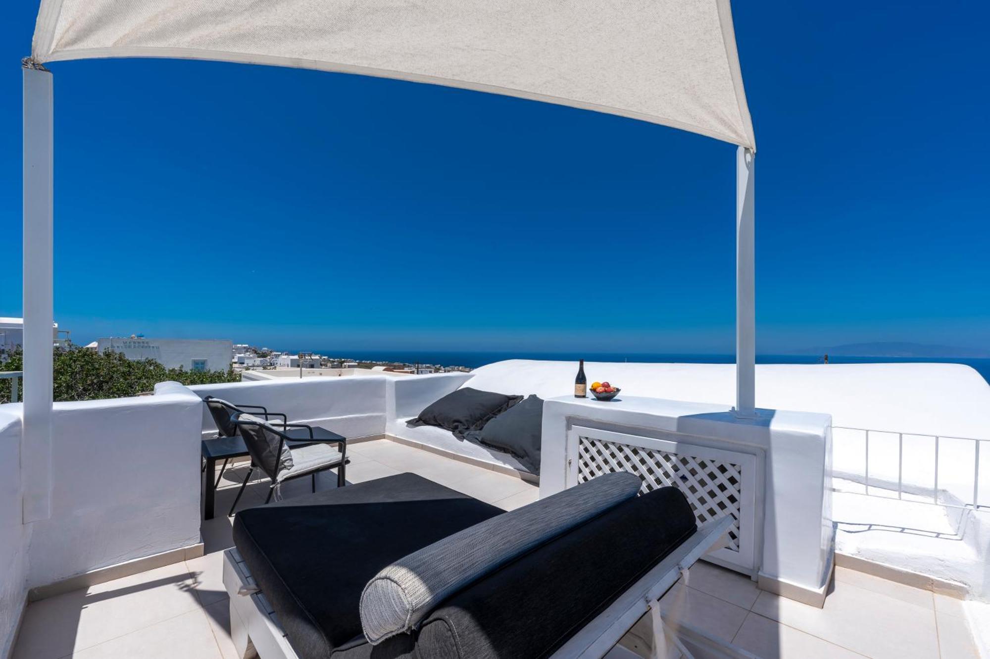 Sole D'Oro Luxury Suites Иа Стая снимка