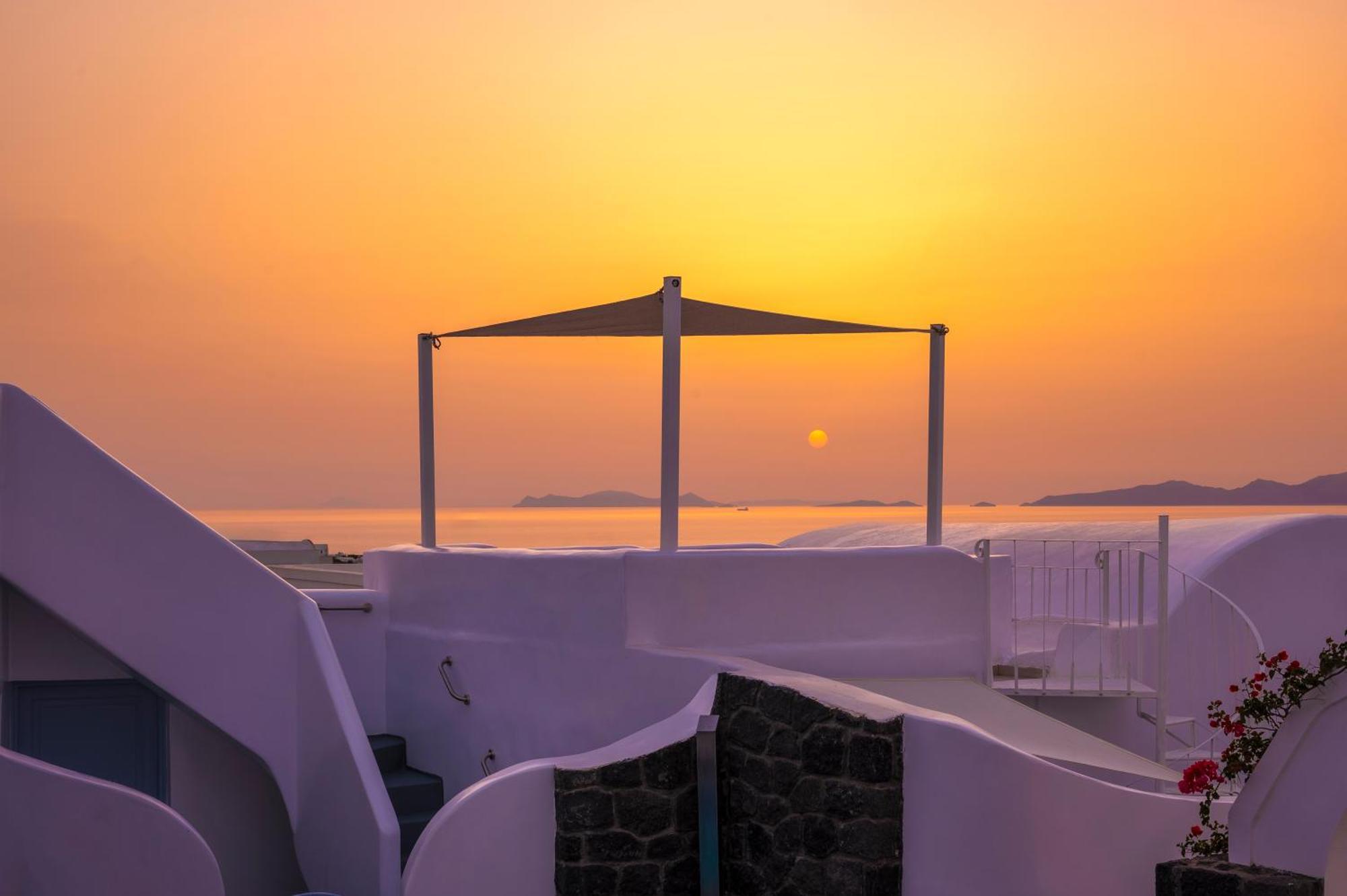 Sole D'Oro Luxury Suites Иа Екстериор снимка