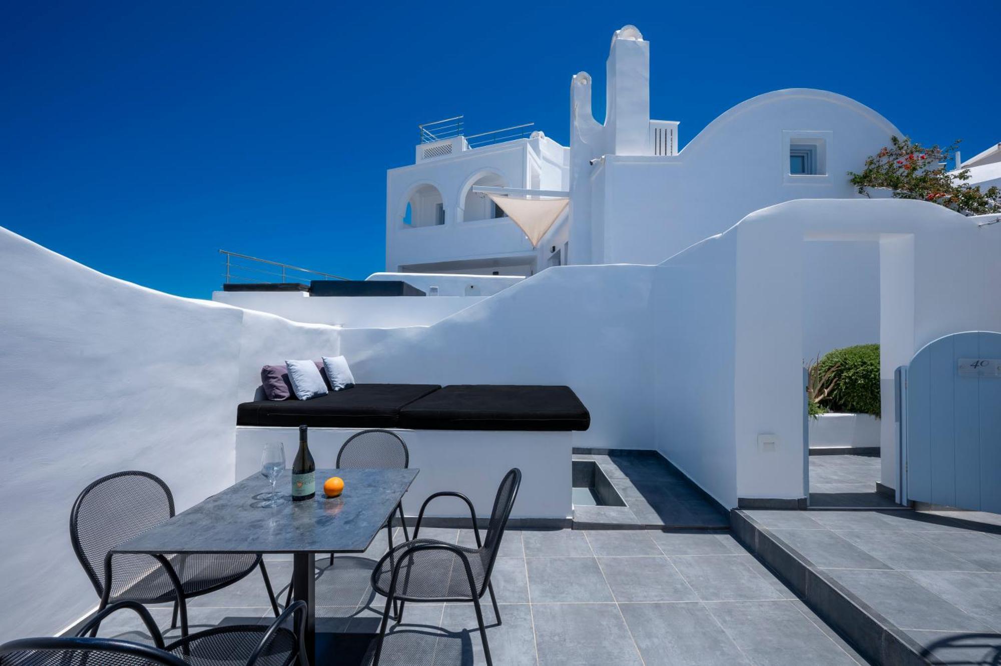 Sole D'Oro Luxury Suites Иа Стая снимка